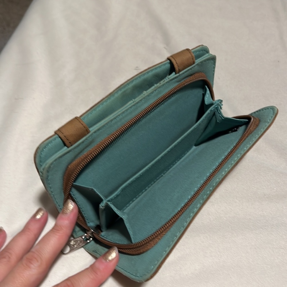 Volcom Wallet - Picture 3 of 3